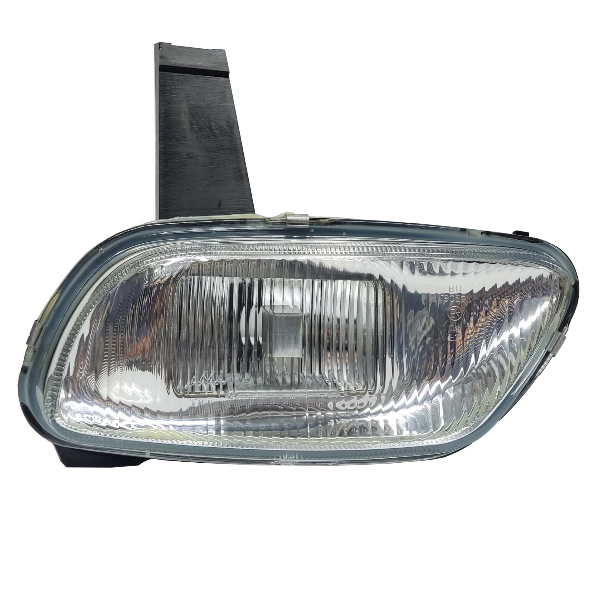 تصویر چراغ مه شکن جلو پژو پارس مدل کروز